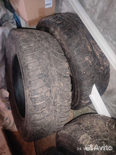 Nokian Tyres Hakkapeliitta 5 235/65 R17