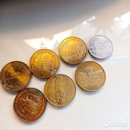 Сувенирные жетоны Франция