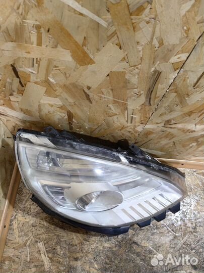 Фара Правая Рено Сценик 2 бу Оригинал 16453800RE