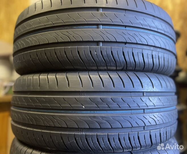 Viatti Strada 2 (V-134) 195/55 R16