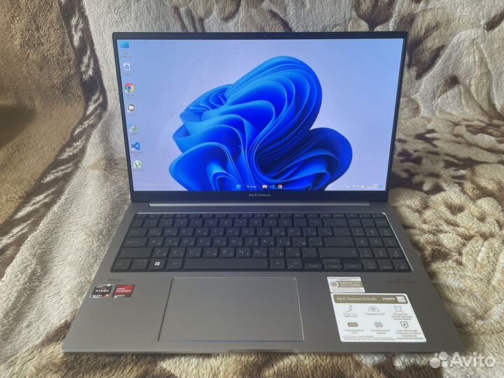 Asus zenbook 15 oled um3504