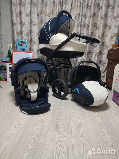 Коляска 3 в 1