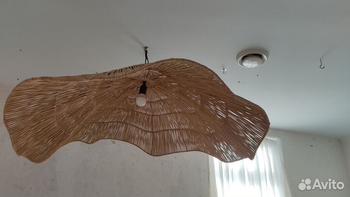 Светильники плетеные люстры