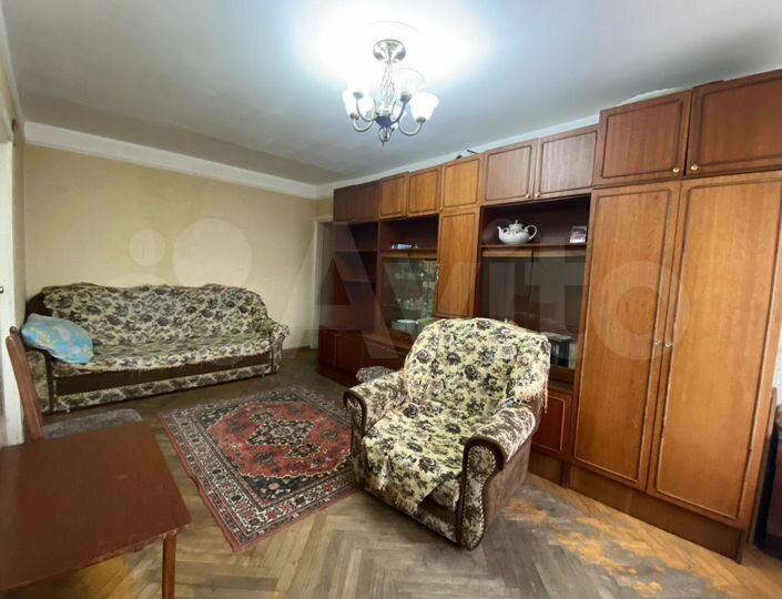 4-к. квартира, 59 м², 3/5 эт.