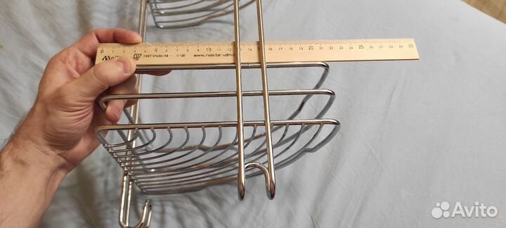 Полка угловая металлическая в ванную