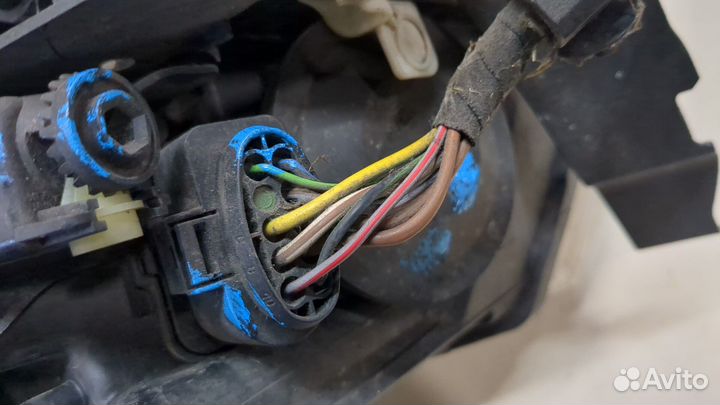 Фара (передняя) Volkswagen Touareg, 2008