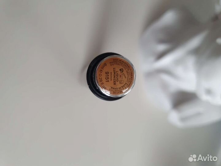 Жидкий хайлайтер Karl Lagerfeld+ModelCo