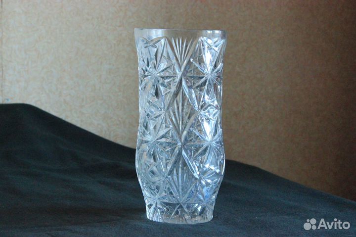 Хрустальная ваза 27х 13 см