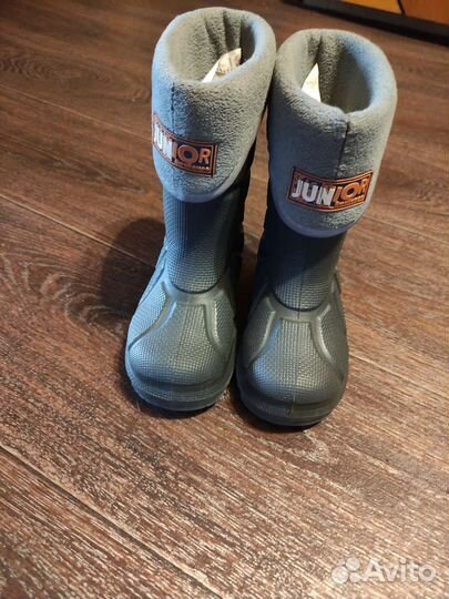 Резиновые сапоги