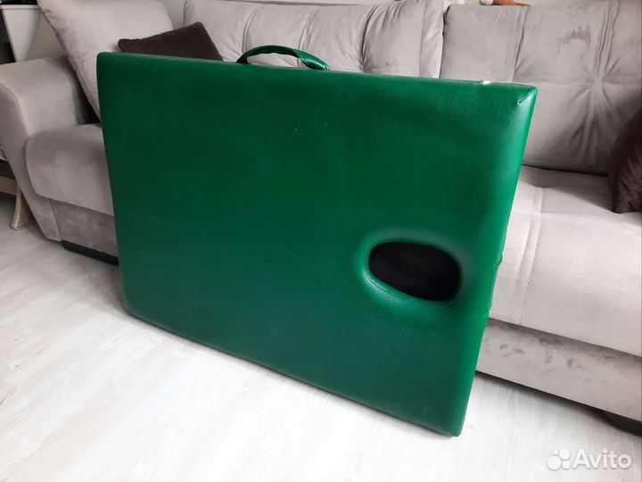 Массажный стол складной с вырезом