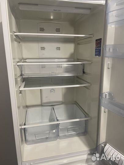 Холодильник бу indesit