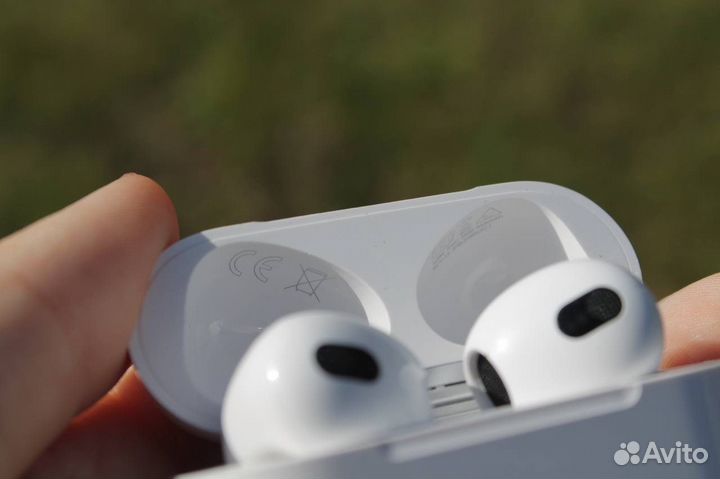 AirPods 3