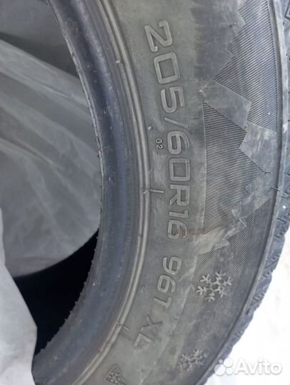 Delmax Ultima Ice 205/60 R16