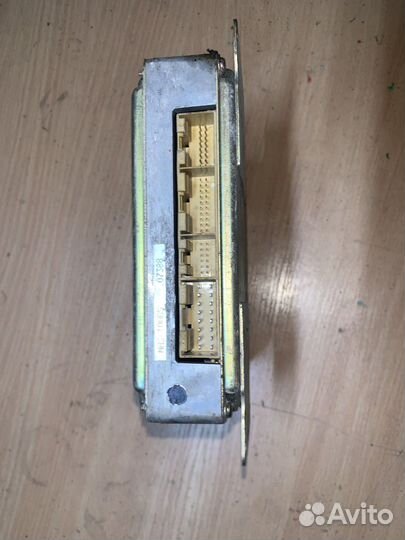 Блок управления двигателем 100 C4 1991-1994