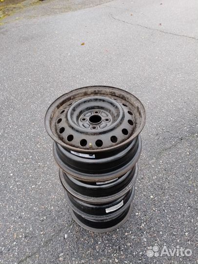 Железные диски r15 на Тойоту 4*100