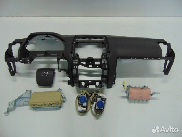 Торпедо,панель Toyota Land Cruiser Prado 150