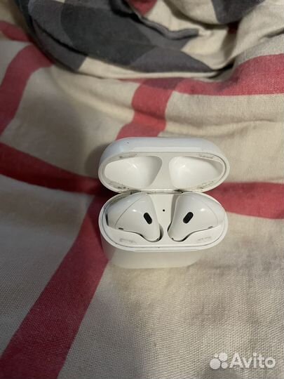 Airpods 2
