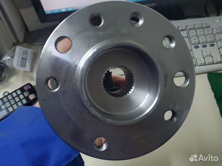 Ступица передняя Astra H/Zafira B