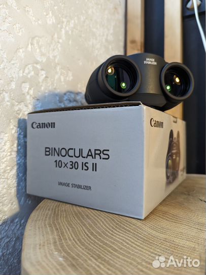 Бинокль Canon 10x30 IS II