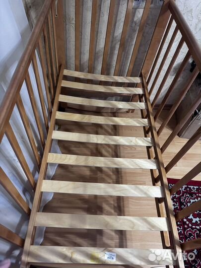 Детская кроватка