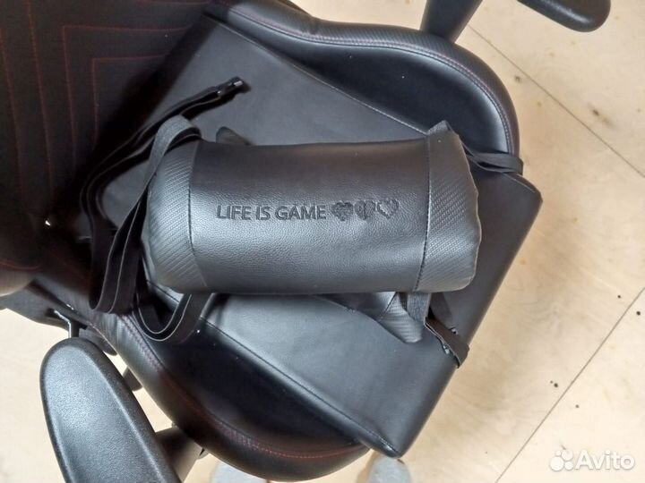 Игровое кресло glhf