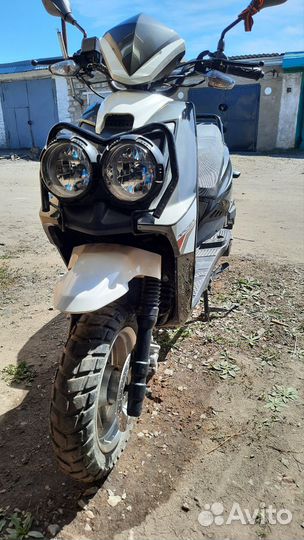 Продам скутер 150 кубов в отс с птс