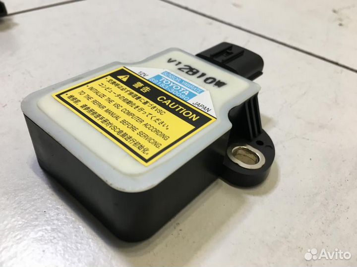 Датчик ускорения Lexus GS GS350 L10 GRL10