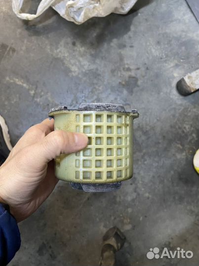 Сайленблоки заднего подрамника Bmw f10