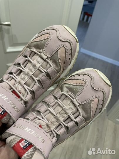 Кроссовки для девочки Skechers