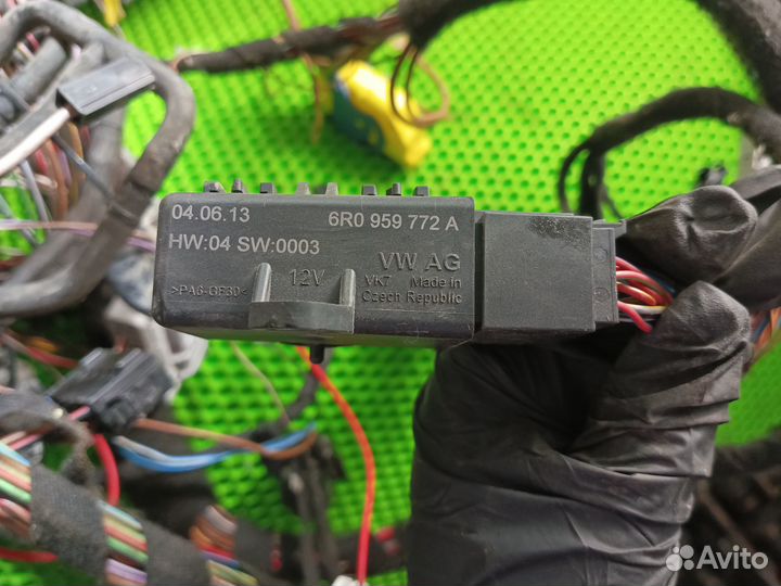 Блок управления обогревом сидений Volkswagen Polo