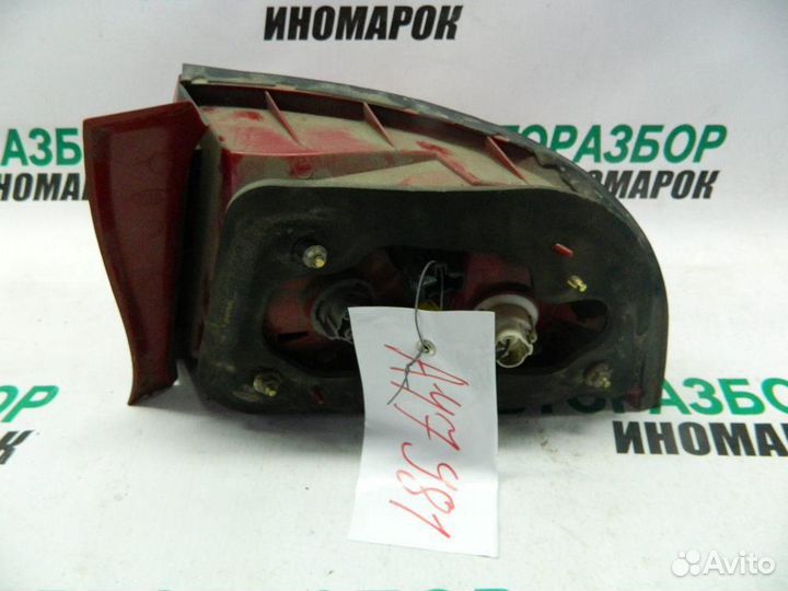 Фонарь задний наружный левый для Kia Magentis 1 2