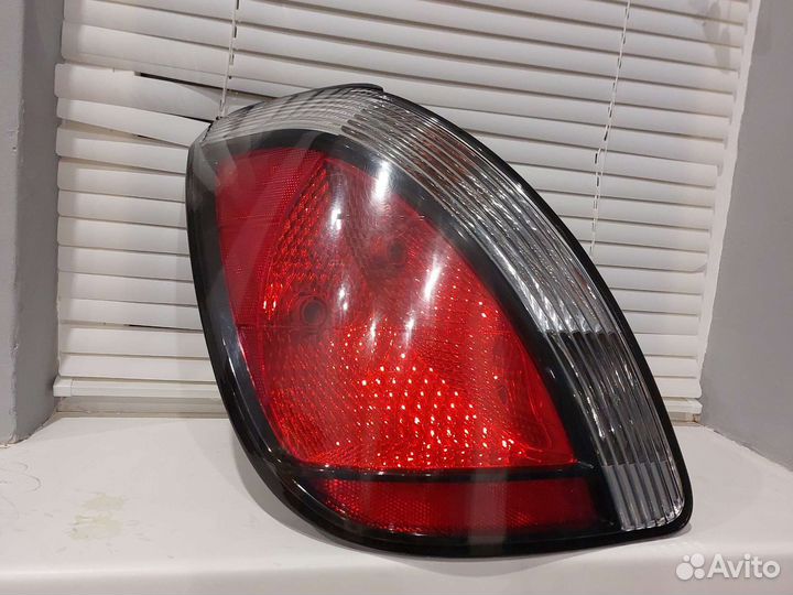 Задние фонари KIA Rio JB хэтчбек