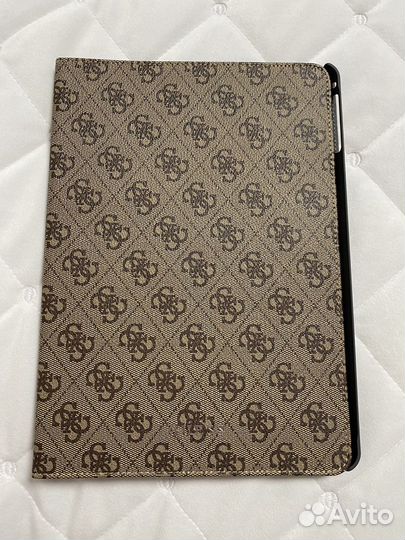 Чехол для iPad 9.7 (2018) Guess