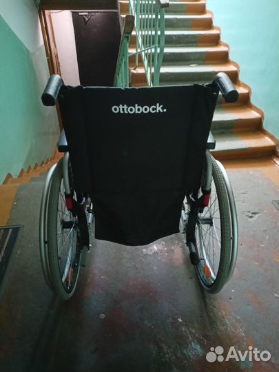 Коляска инвалидная