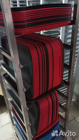 Пластиковые пищевые подносы бу