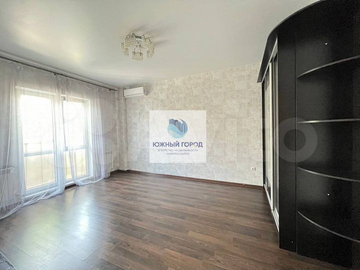 1-к. квартира, 38 м², 1/3 эт.