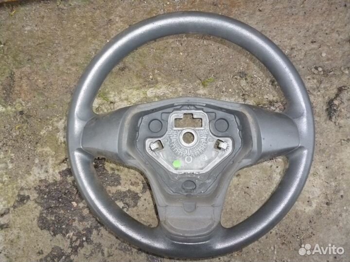 Рулевое колесо Opel Corsa D Опель Корса Д состояни