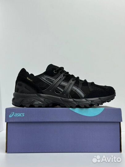 Кроссовки asics gore tex