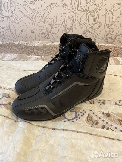 Мотоботы dainese raptors