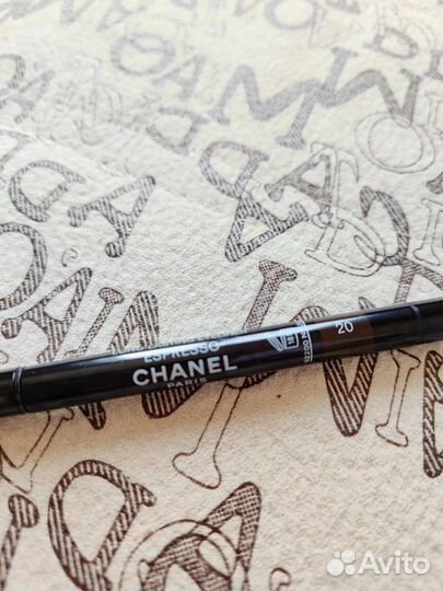 Карандаш для глаз chanel коричневый