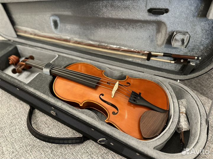 Скрипка 4/4 Yamaha новая