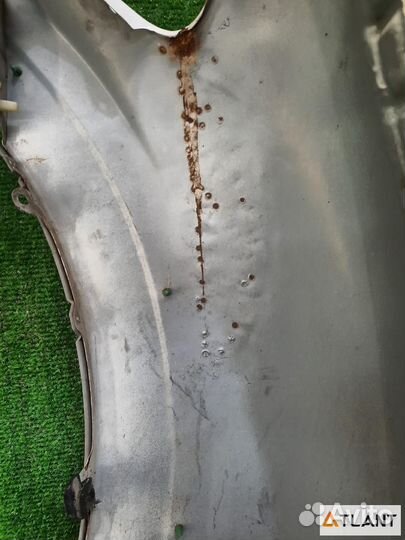 Крыло переднее правое mitsubishi pajero