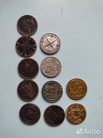 Треснутые яйца Монеты Прилипалы скрепыши клиперсы