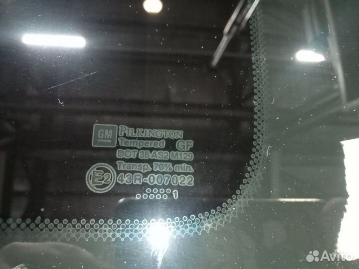 Форточка задняя правая Опель Зафира А