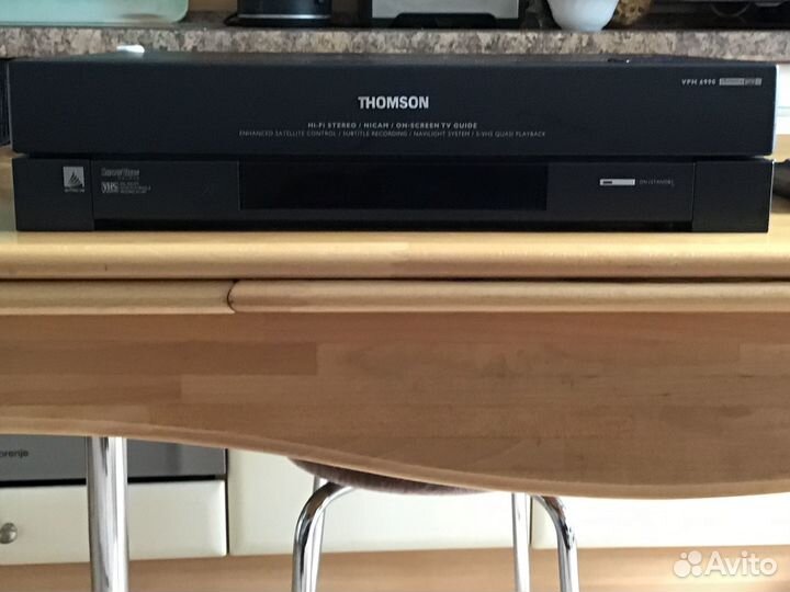 Пишущий видеомагнитофон Thomson vph 6990