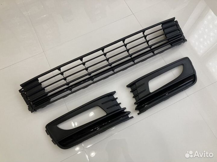 Решетка в бампер VW Polo (2015-2020)