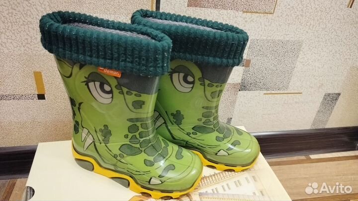 Резиновые сапоги