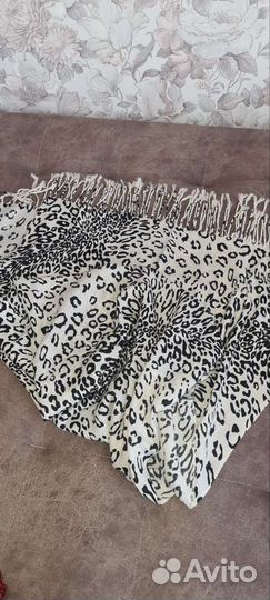 Шарфы и палантины