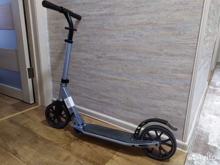 Продается самокат oxeio