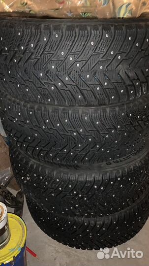 Nokian Tyres Hakkapeliitta 8 215/55 R17